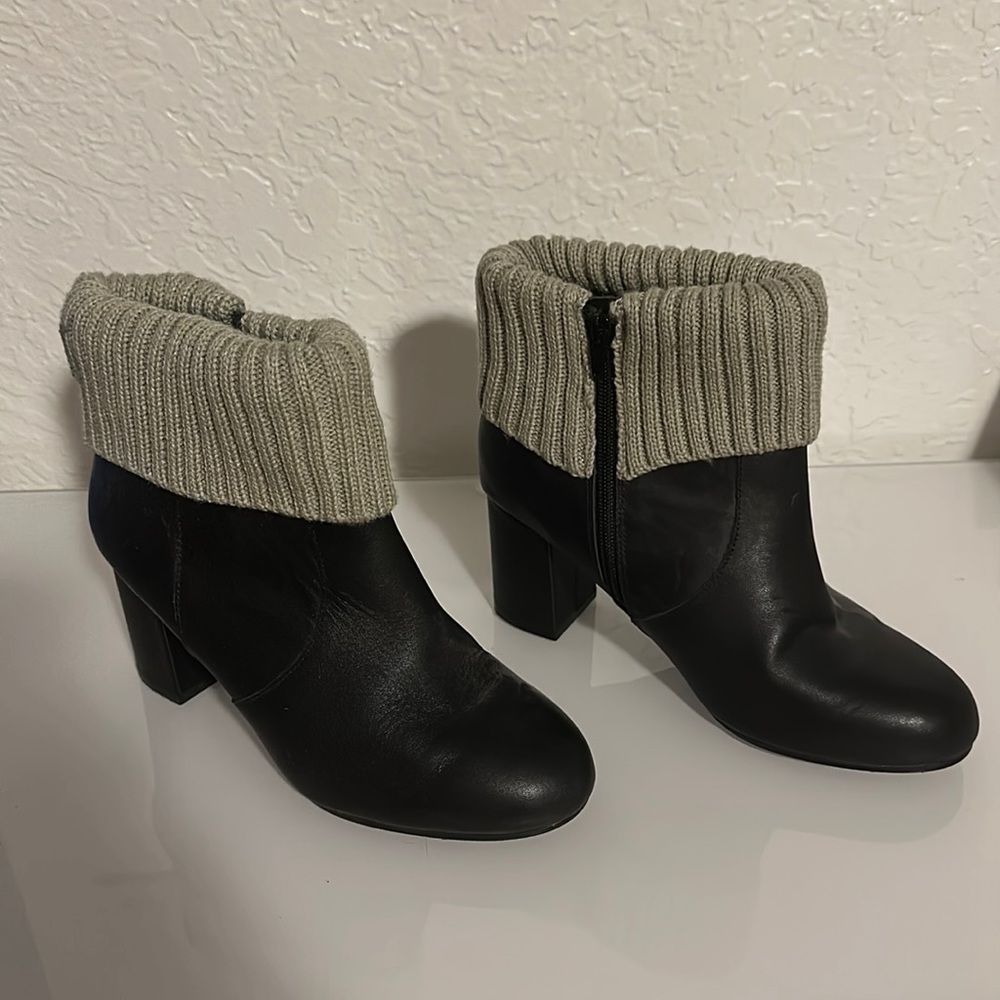 Torrid “sweater” booties 8.5